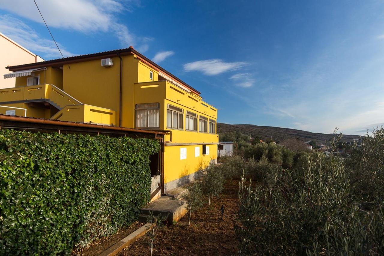 The Manzoni Family 4 Hotel Punat Kültér fotó
